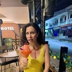 AngelinA, 42